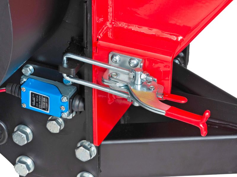 Bilde av Fliskutter PM180 Ø180mm bensin 25HK tilhenger